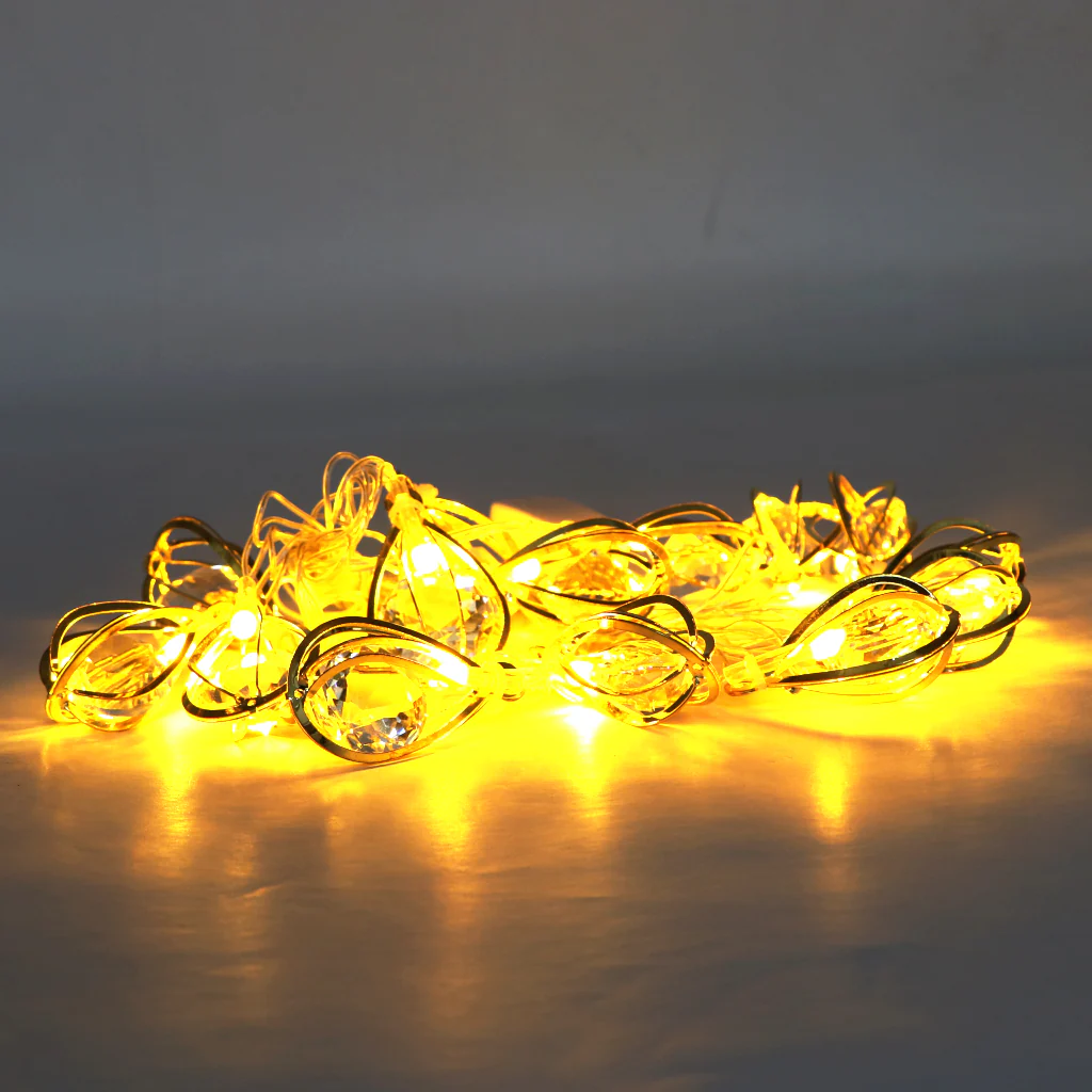 Diamond-in-Baloon 14 LED Golden String Lights - Image 7