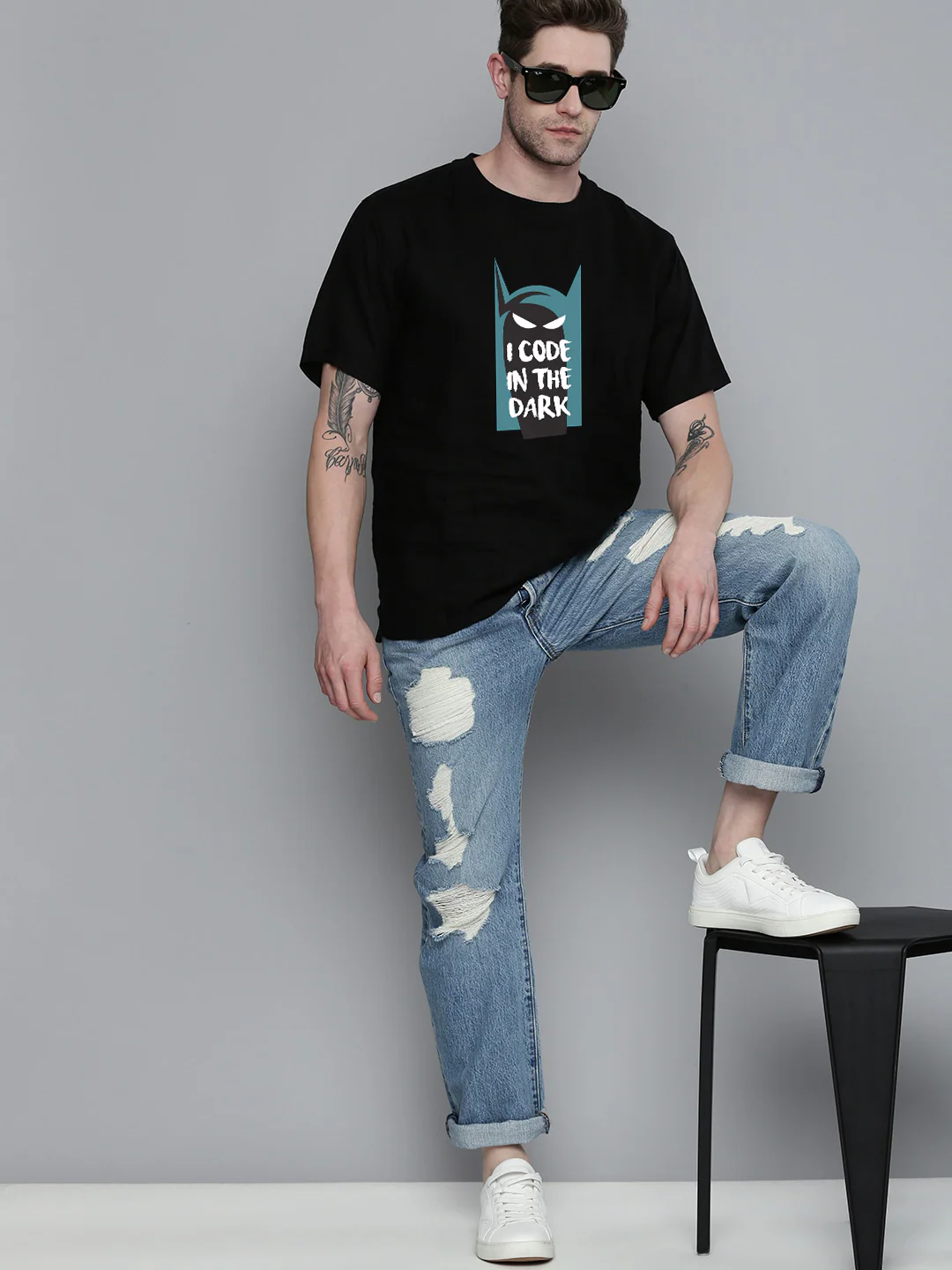 I Code In The Dark Half Sleeve T-shirt - Image 4