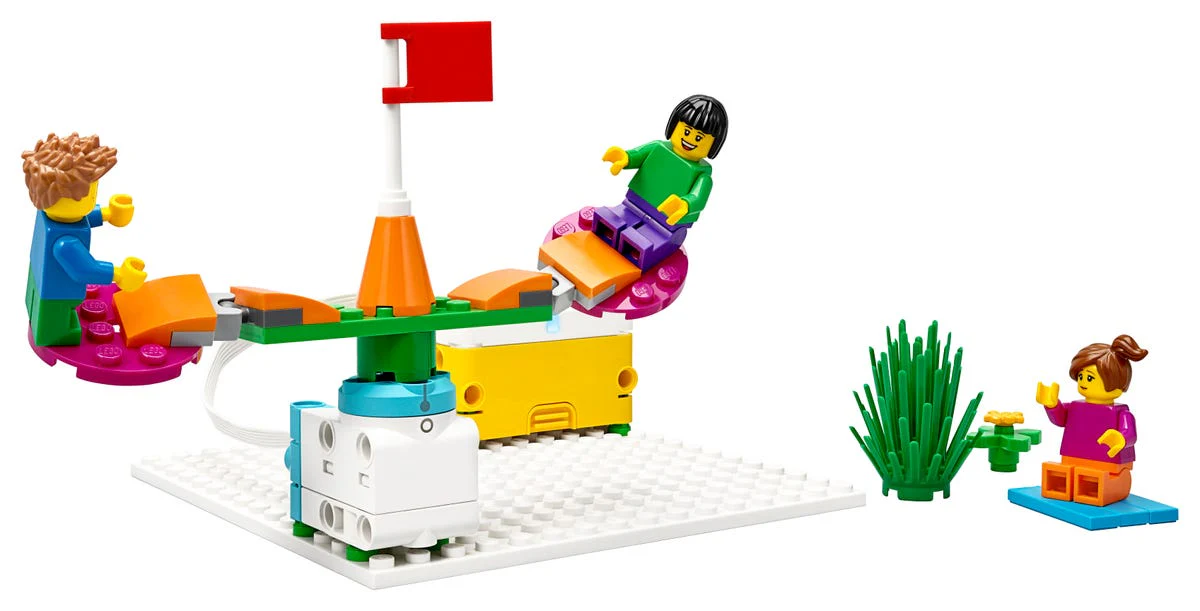 LEGO: 45345 Education SPIKE Essential Set - Image 8