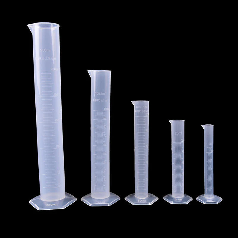 Measuring Cylinder 500ml (Clear Plastic) - Image 3